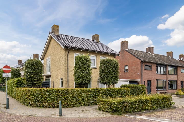 Foto 6 van Burgemeester Prinssenlaan 10