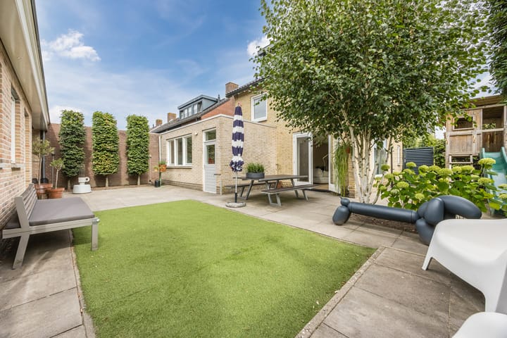 Foto 49 van Burgemeester Prinssenlaan 10