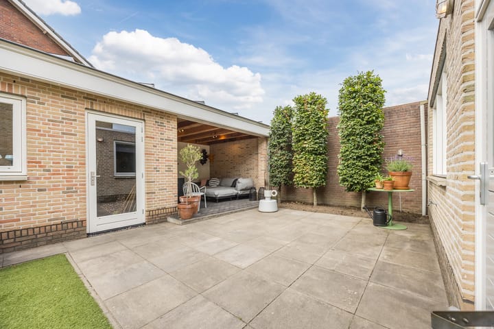 Foto 60 van Burgemeester Prinssenlaan 10