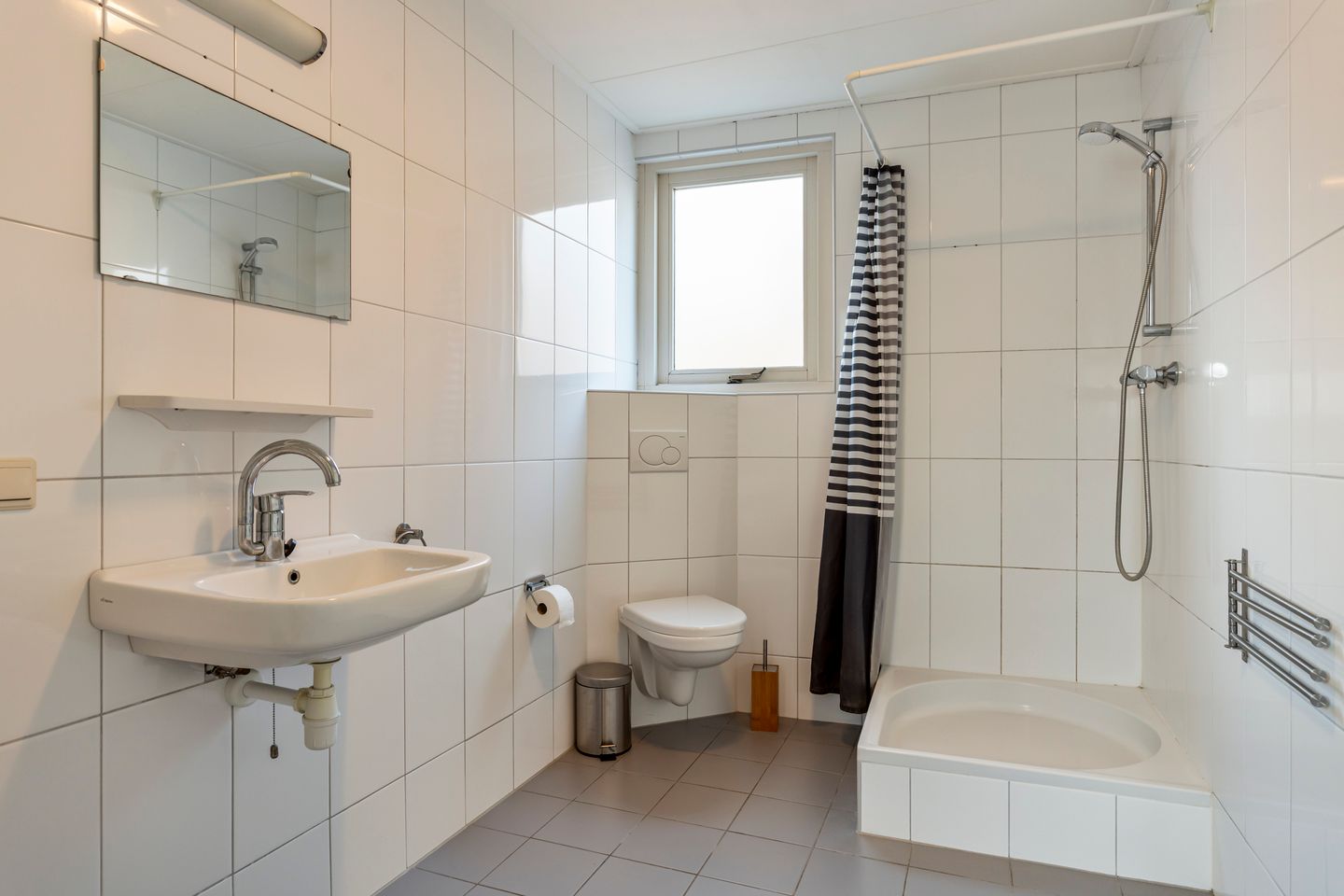 Foto 20 van Visserstraat 26-A