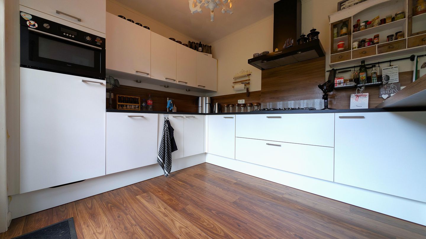 Foto 5 van Witte de Withstraat 7