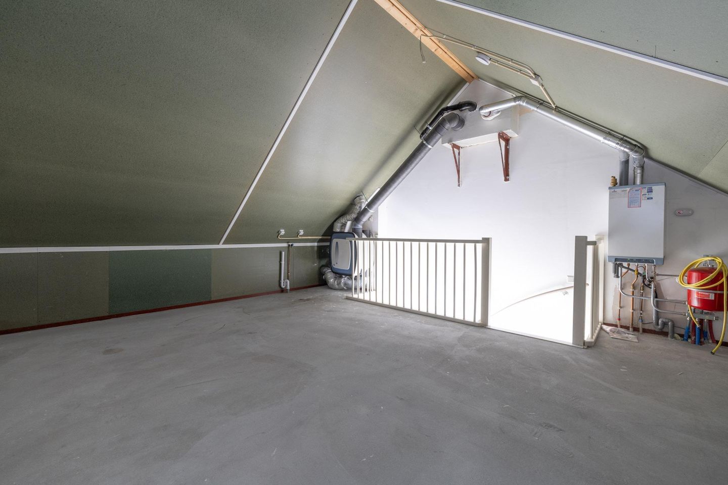 Foto 10 van S. Hoogewerffstraat 6