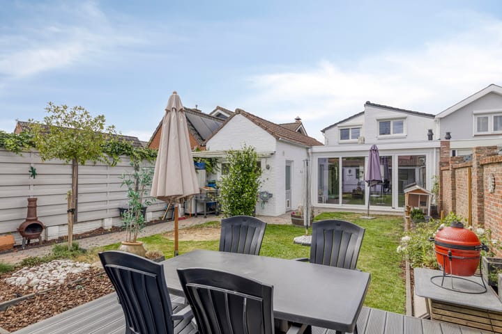 Photo 25 of Koninginnestraat 3