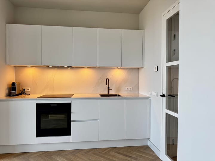 Photo 5 of Hoola van Nootenstraat 359