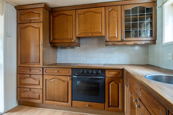 Foto 12 van van Teijenswei 1