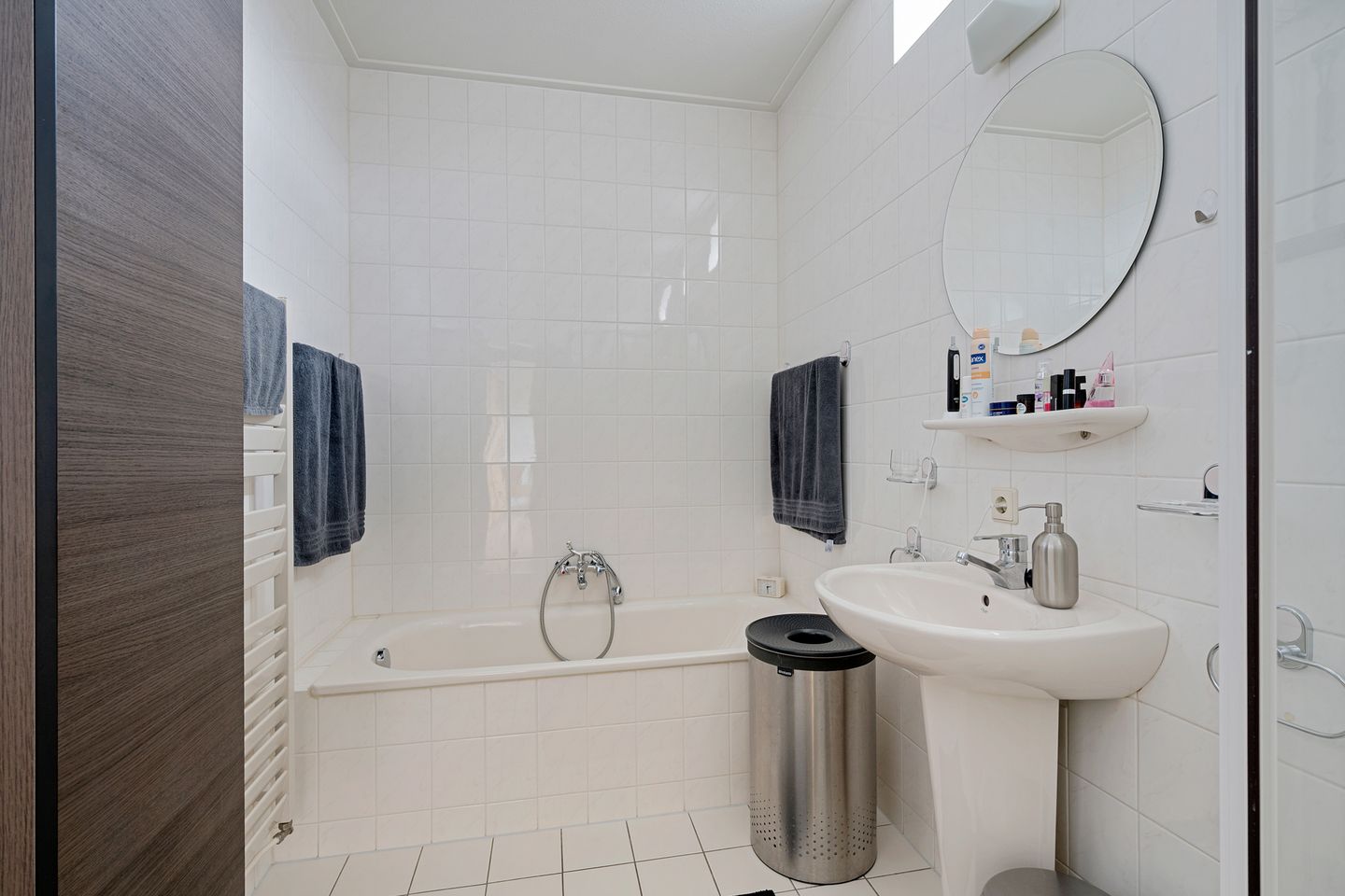 Photo 4 of Waterranonkel 6