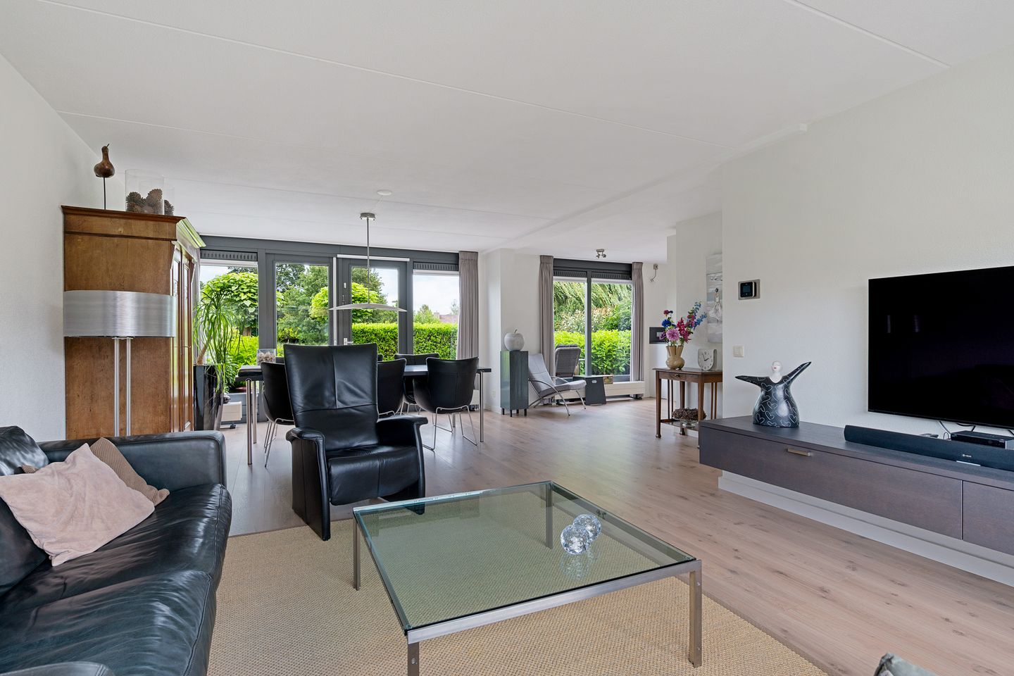 Photo 14 of Waterranonkel 6