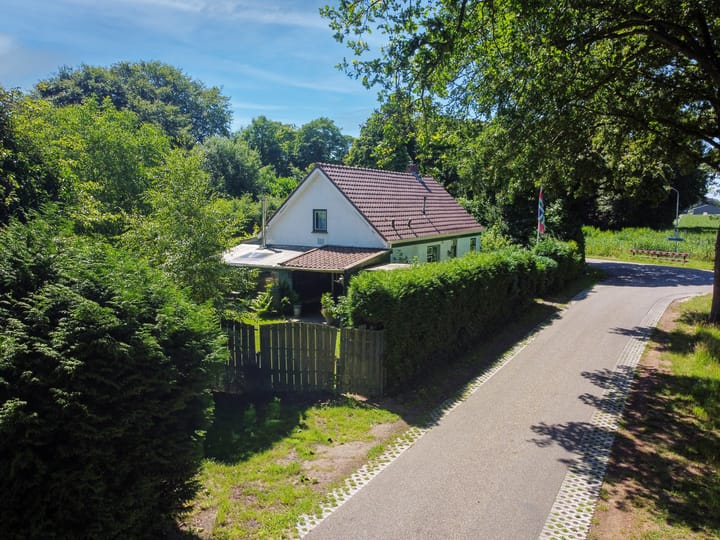 Foto 8 van Veelerveensterweg 5