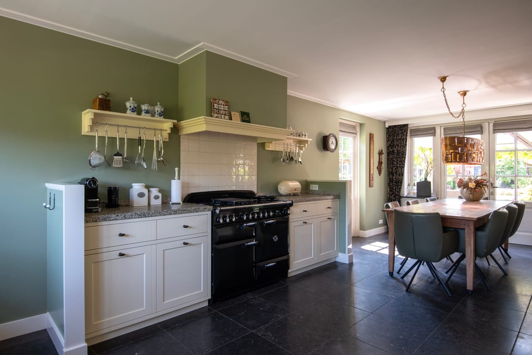 Photo 16 of Nieuwe Kerkstraat 35