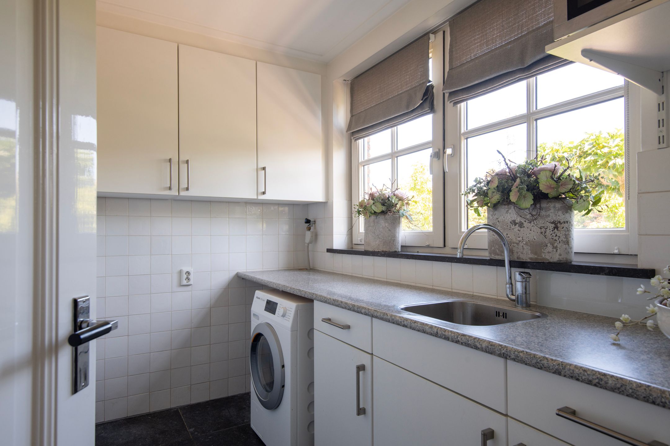 Photo 18 of Nieuwe Kerkstraat 35