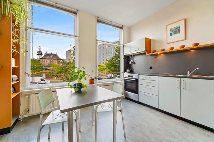 Foto 5 van Parallelweg 2