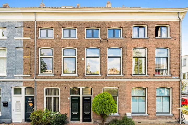 Foto 6 van Parallelweg 2