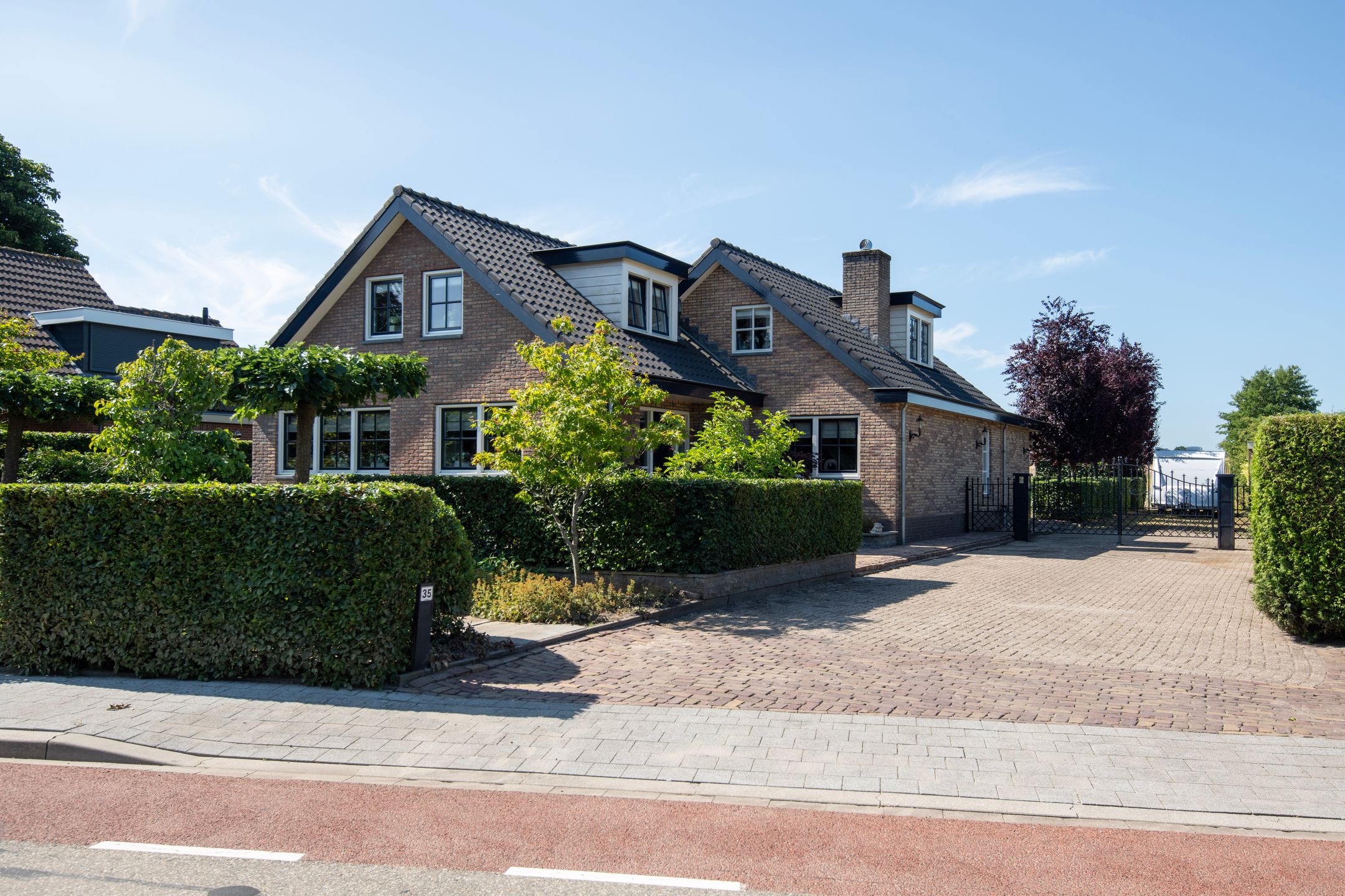 Photo 48 of Nieuwe Kerkstraat 35