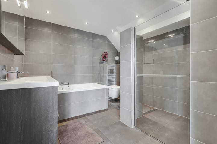 Foto 29 van Dr. Joop den Uylsingel 48