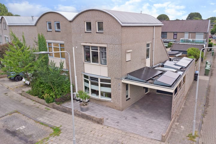 Foto 67 van Dr. Joop den Uylsingel 48