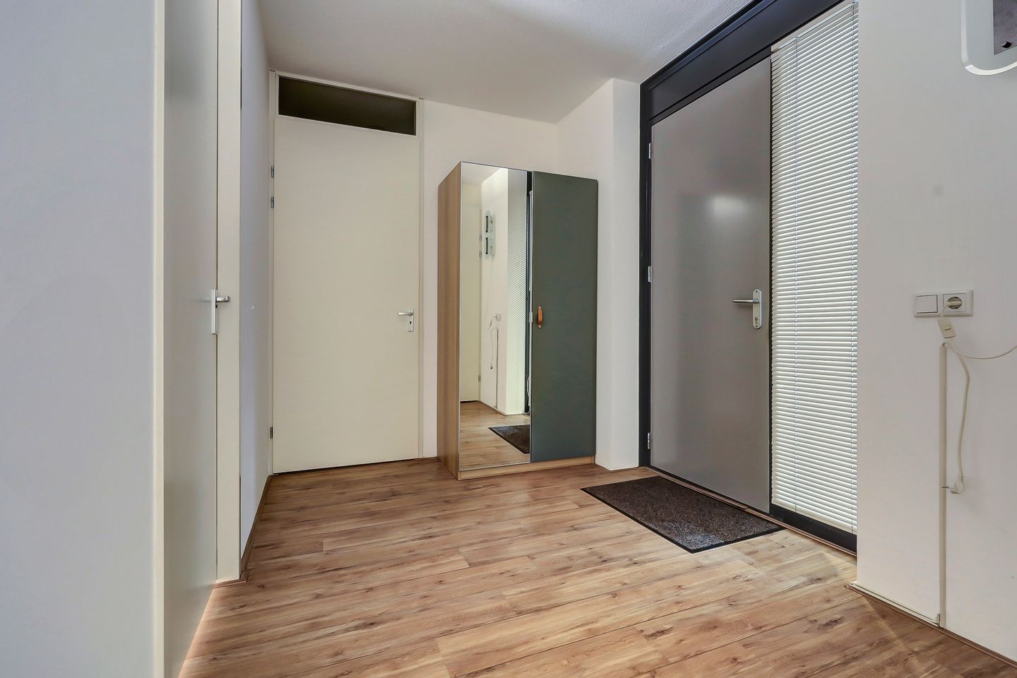 Foto 5 van Rector van den Broekstraat 1-B008