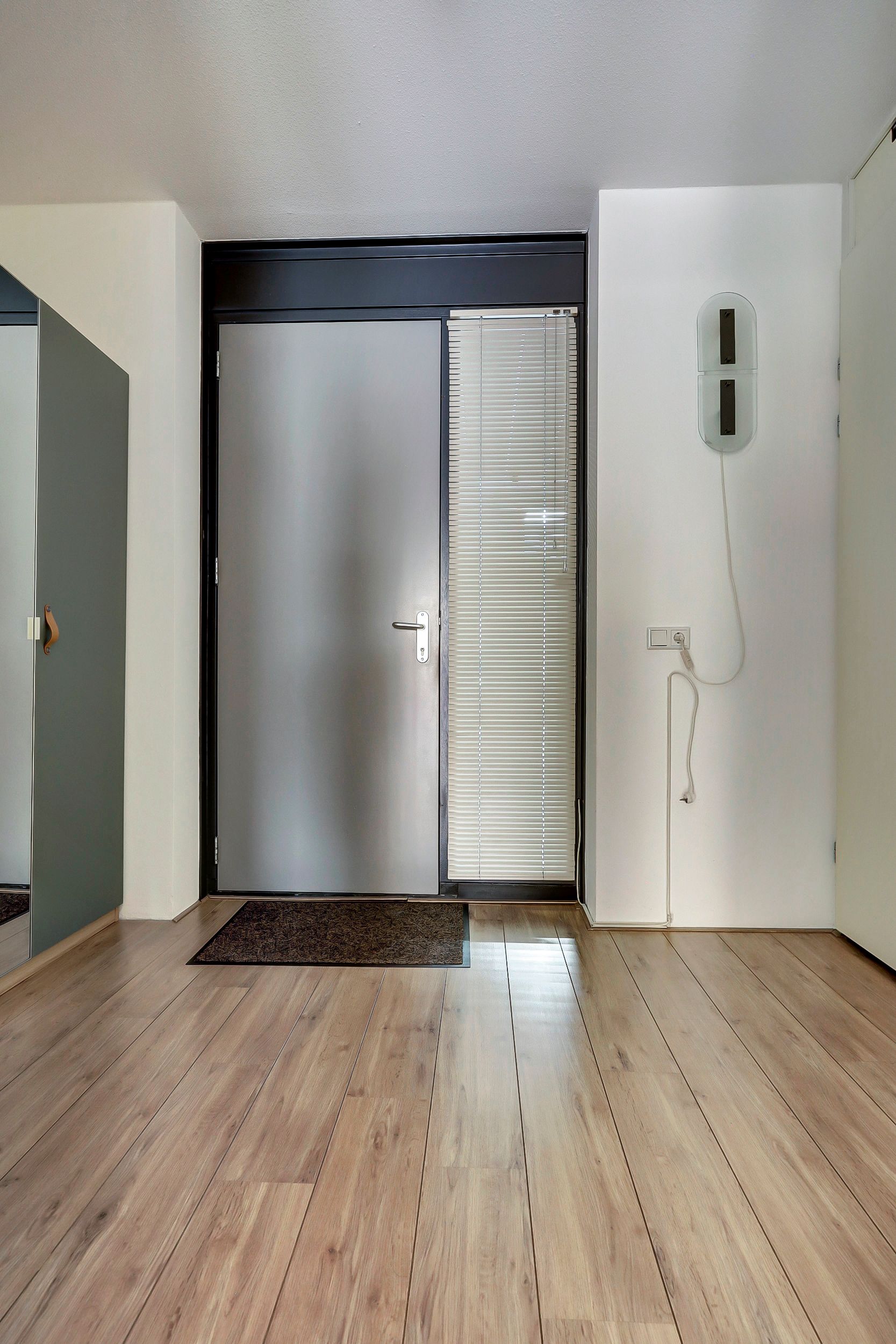 Foto 6 van Rector van den Broekstraat 1-B008