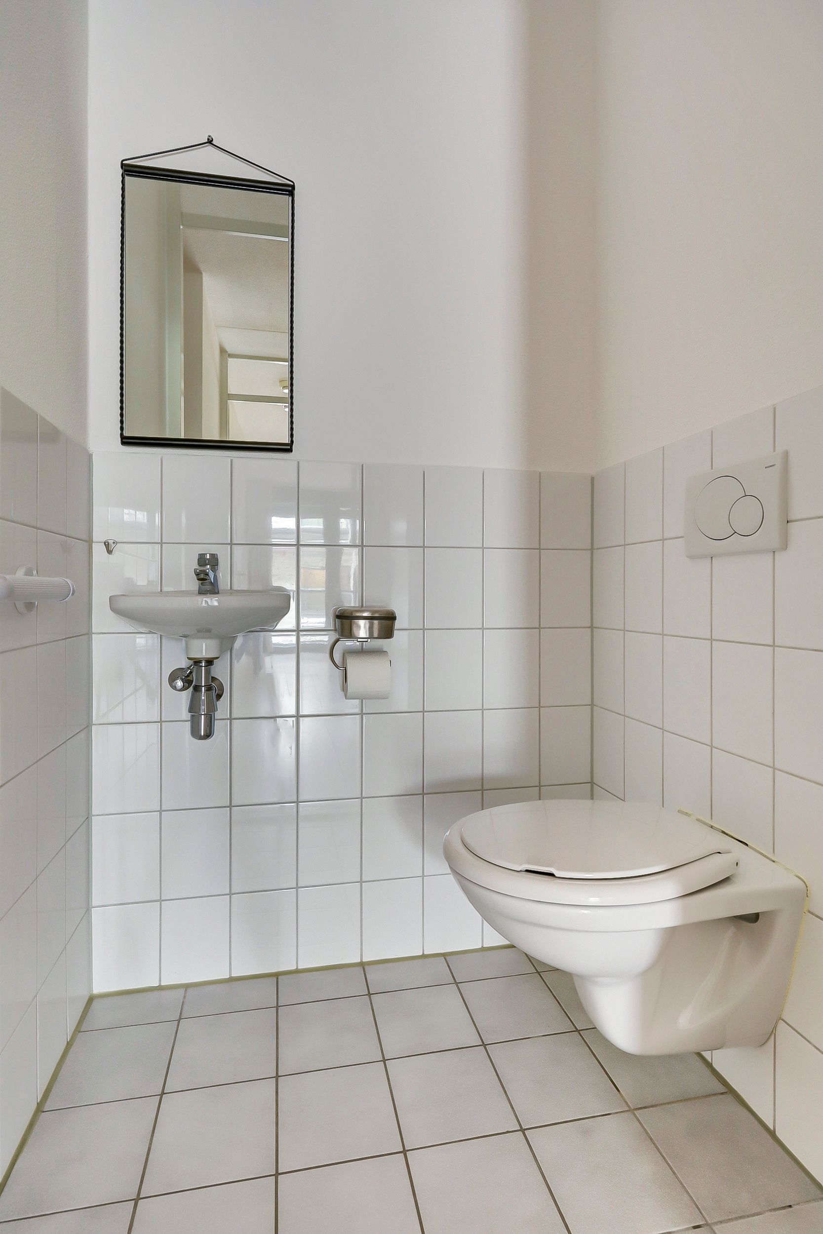 Foto 21 van Rector van den Broekstraat 1-B008