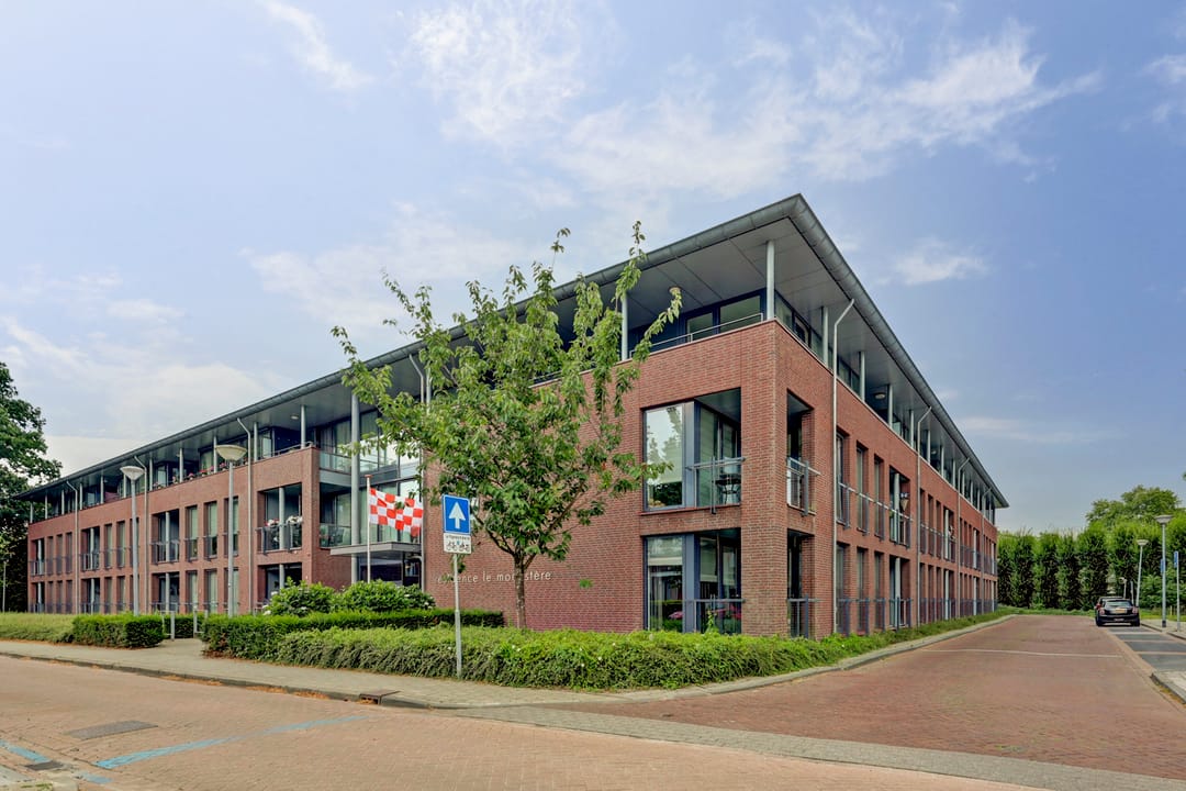 Foto 26 van Rector van den Broekstraat 1-B008