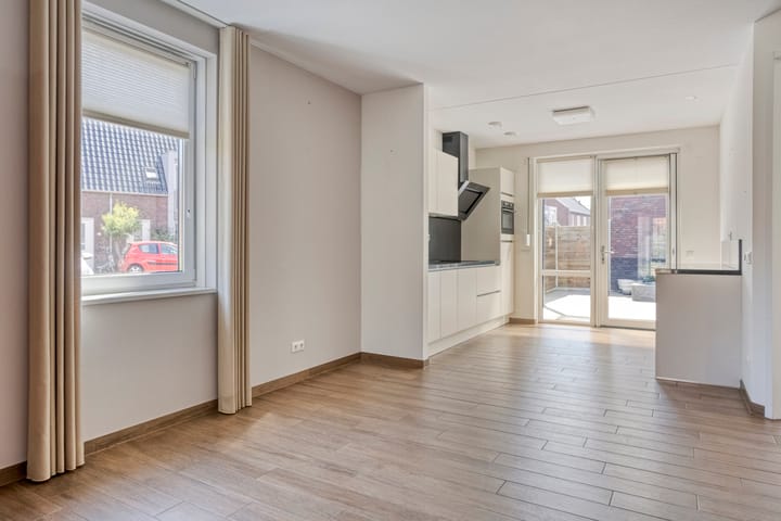 Photo 15 of Haverstraat 3