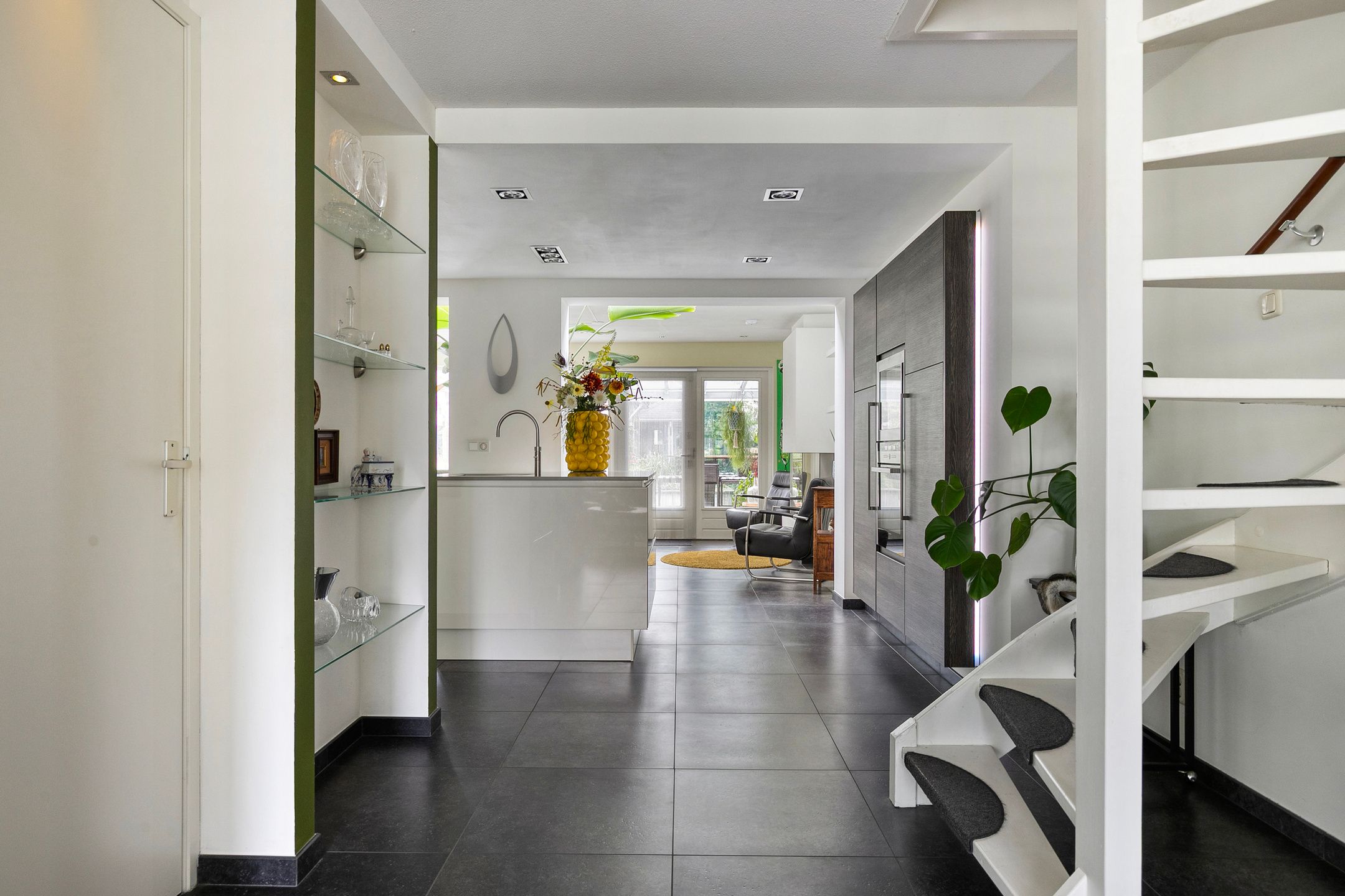 Foto 9 van Ericaplein 106