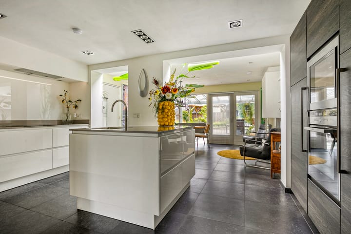 Foto 10 van Ericaplein 106