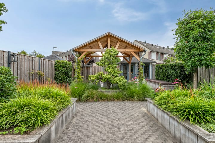 Foto 43 van Ericaplein 106