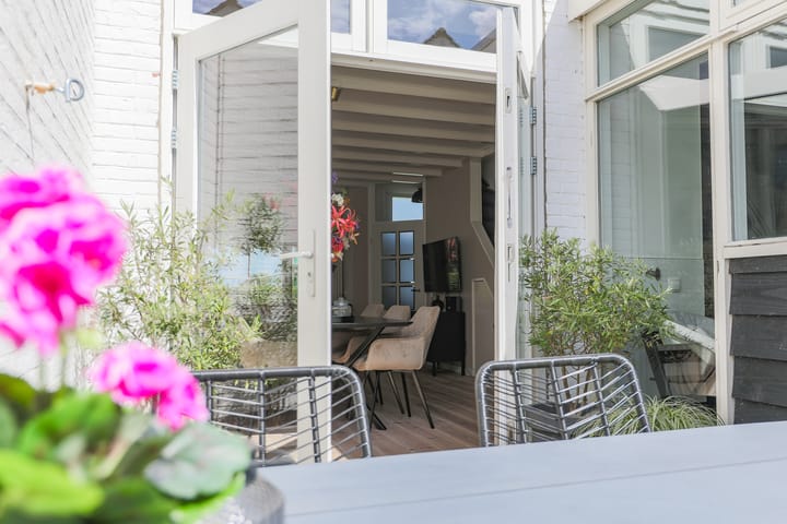 Johan Wagenaarstraat 4, Schiedam