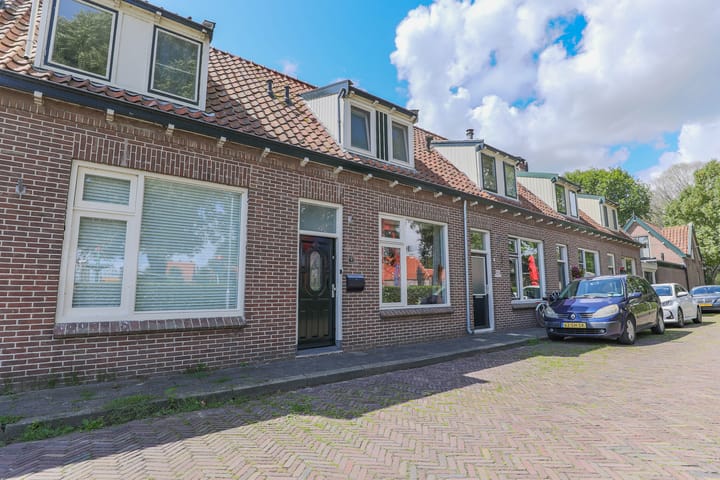 Foto 12 van Wagenaarstraat 4