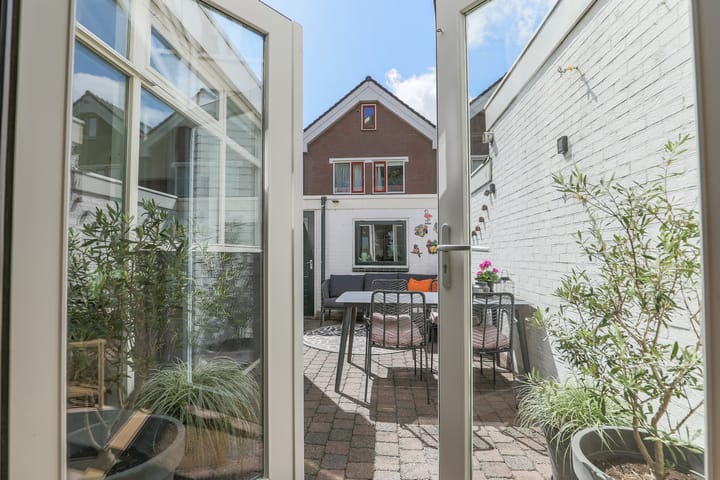 Foto 19 van Wagenaarstraat 4