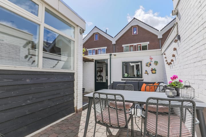 Foto 34 van Wagenaarstraat 4