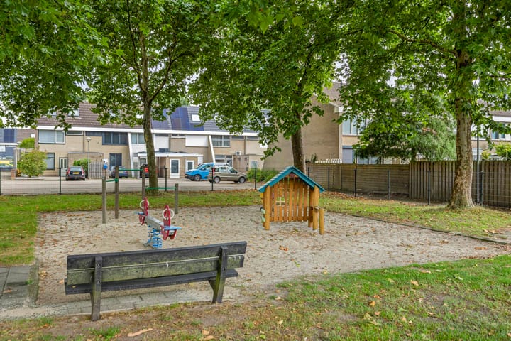 Foto 18 van Staringstraat 302