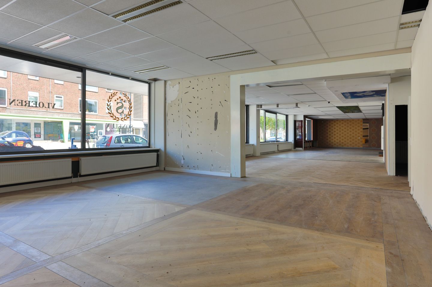 View photo 4 of Deurningerstraat 61-63