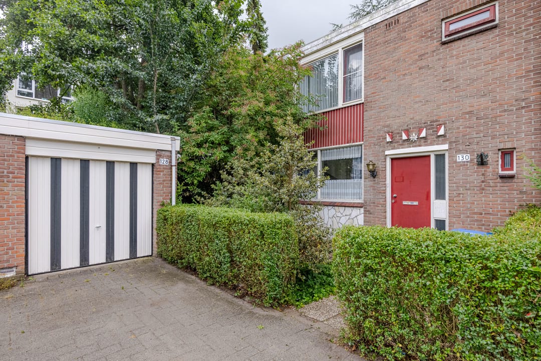 Foto 1 van Middelharnisstraat 130