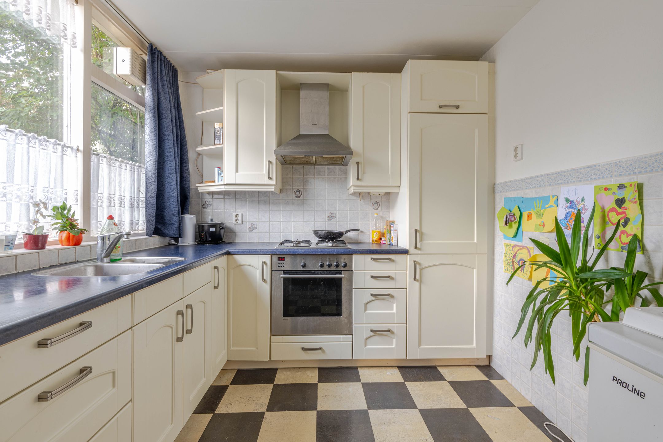 Foto 3 van Middelharnisstraat 130