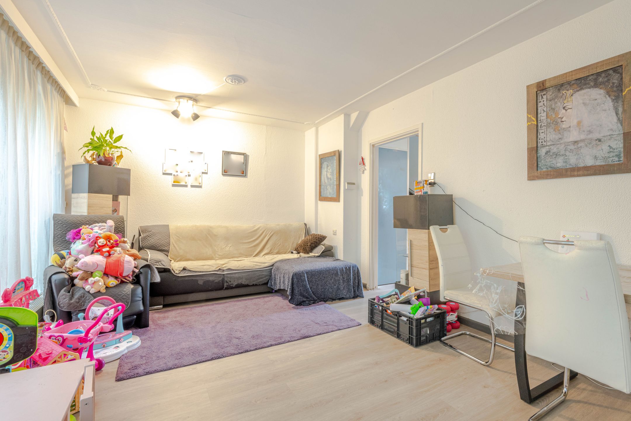 Foto 12 van Middelharnisstraat 130