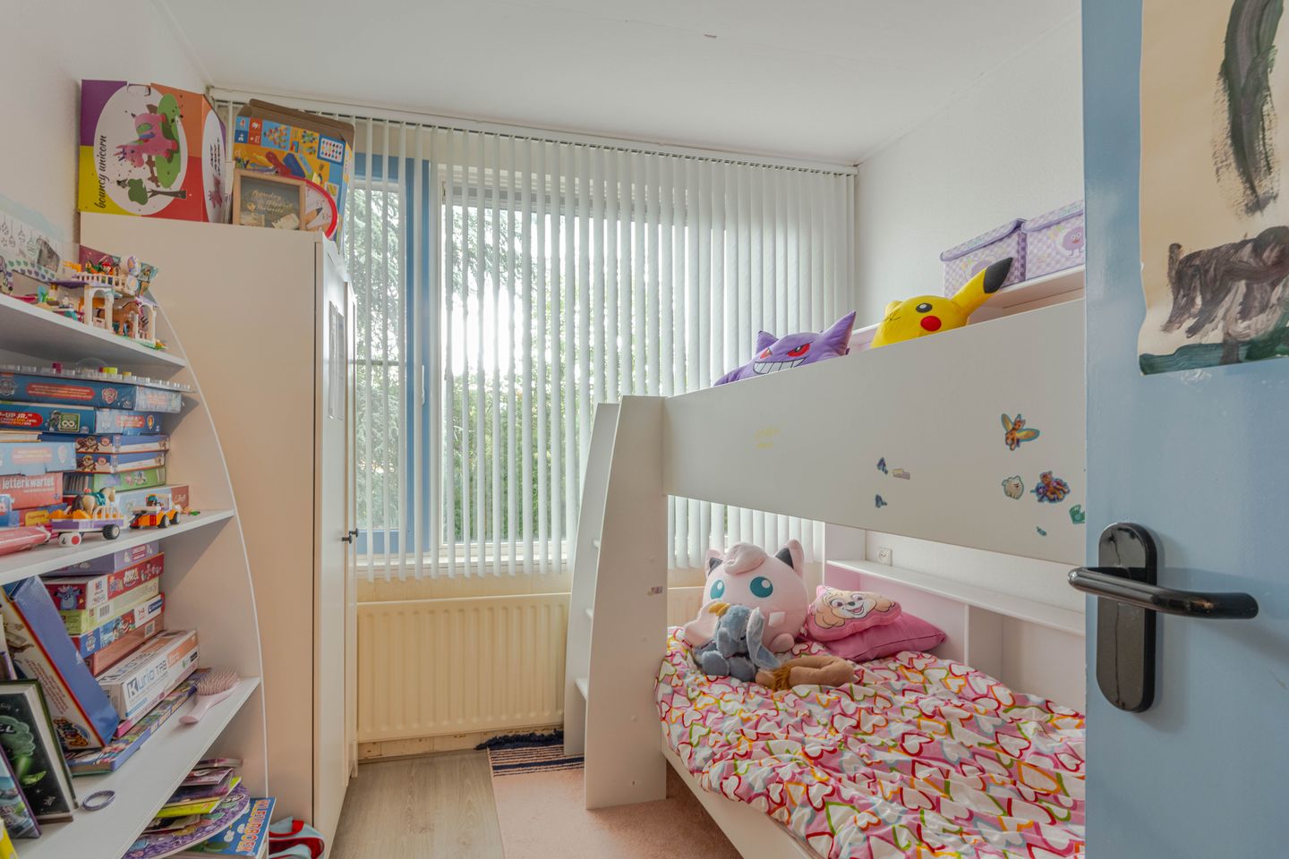 Foto 19 van Middelharnisstraat 130