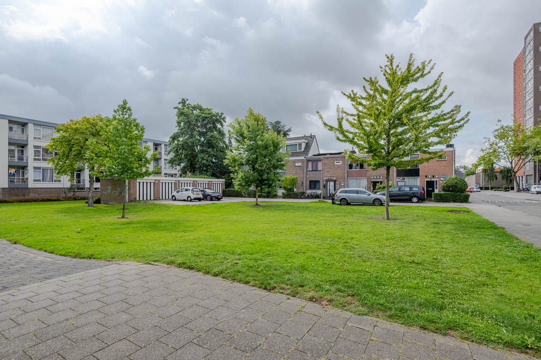 Foto 31 van Middelharnisstraat 130