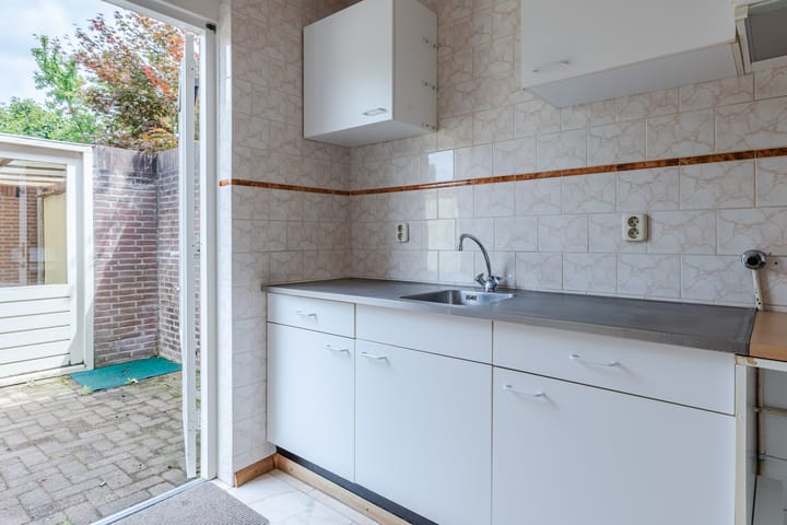 Foto 7 van Dirk Ruitenbeekstraat 20