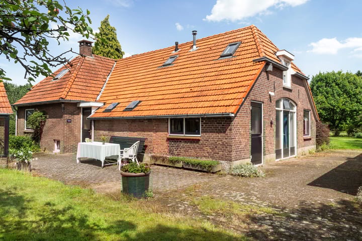 Foto 9 van Ehzerallee 22