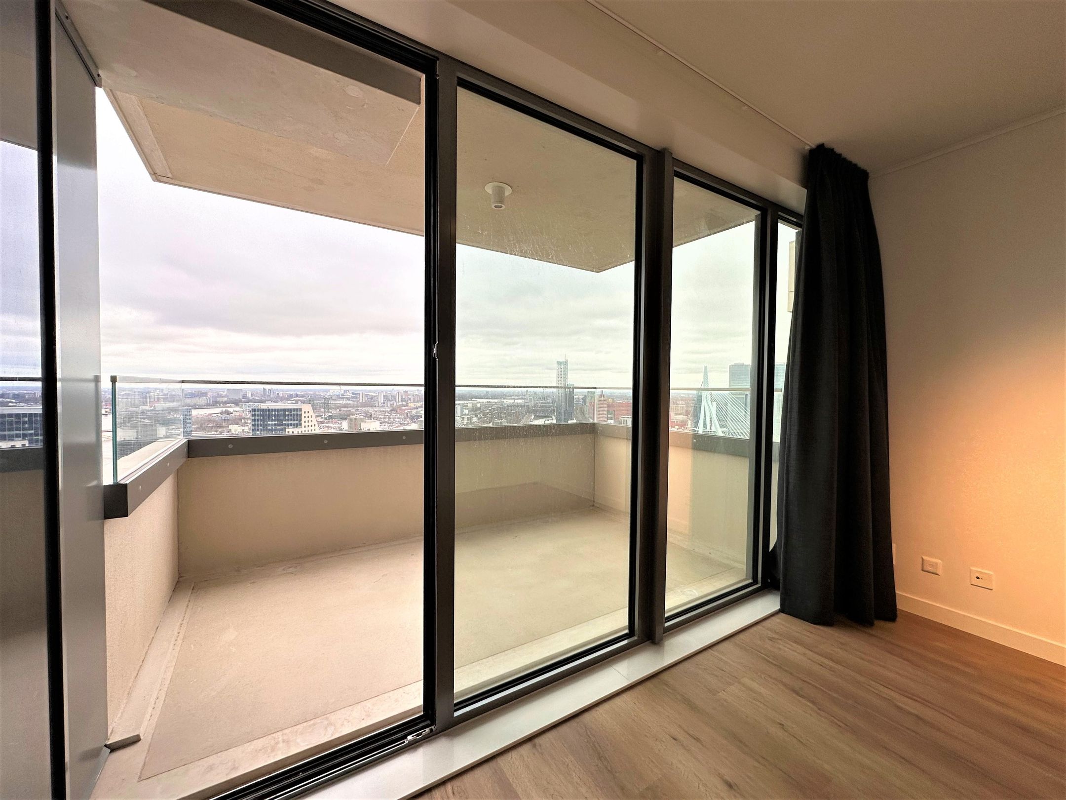 Foto 21 van Baan 56-L