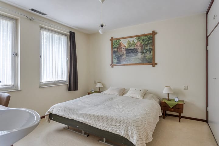 Foto 32 van Kortenaerstraat 61