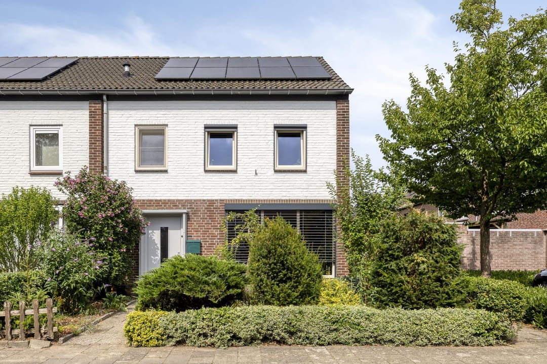 Photo 1 of Hert. Hendrikstraat 2