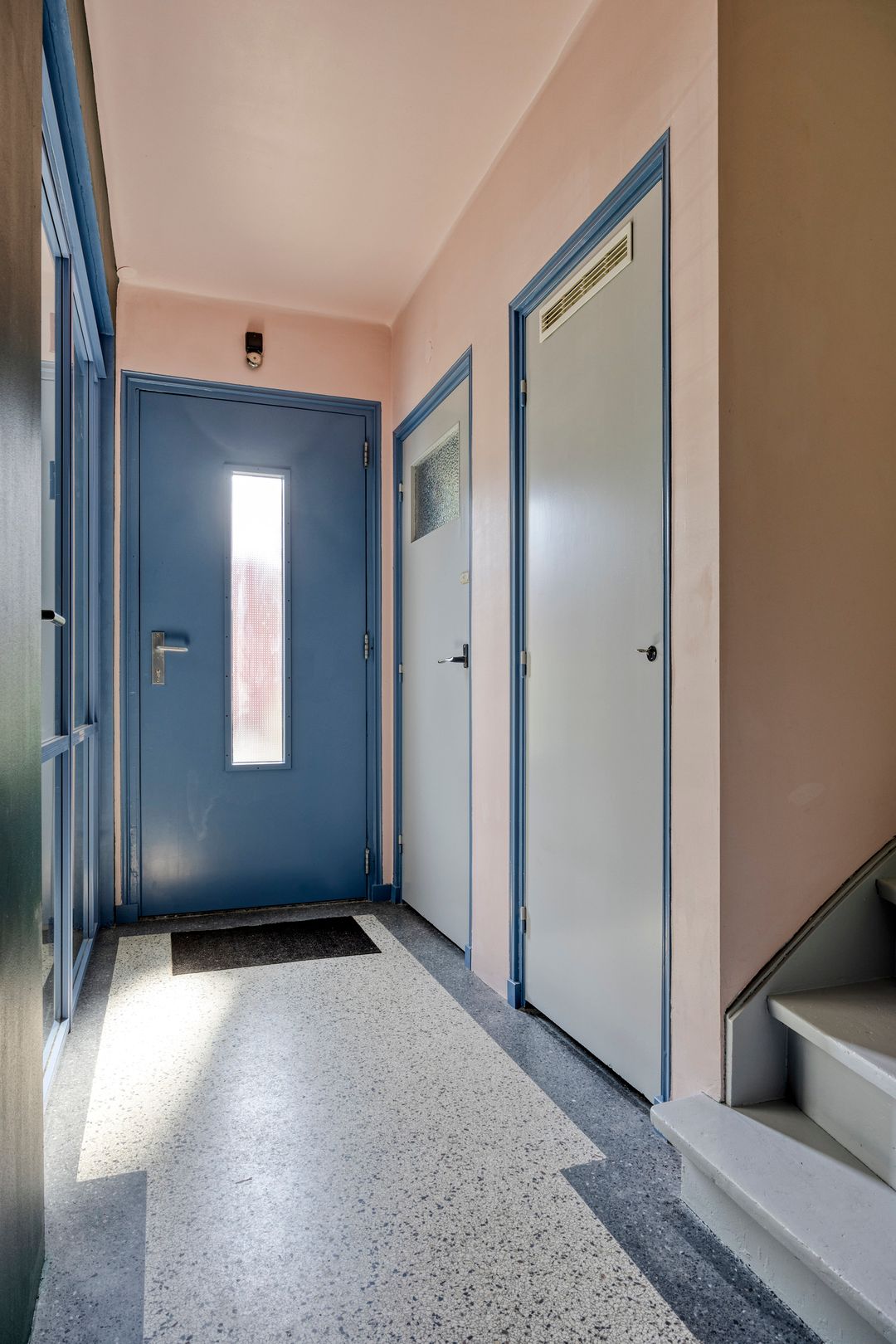 Photo 13 of Hert. Hendrikstraat 2