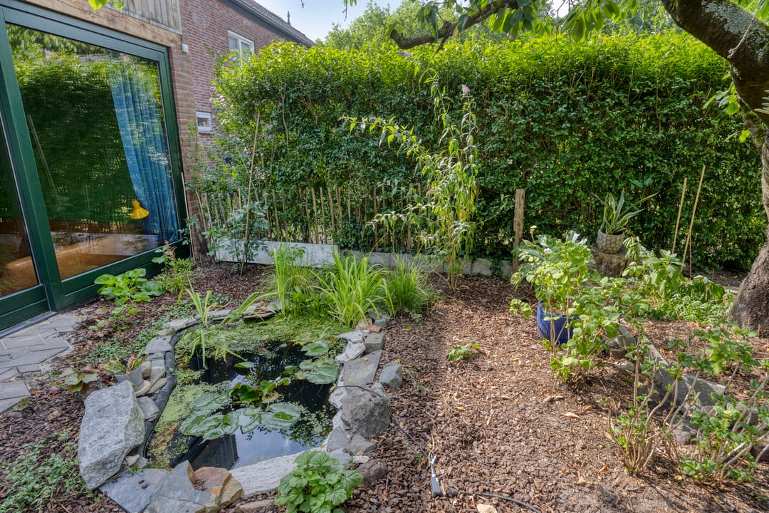 Photo 28 of Hert. Hendrikstraat 2