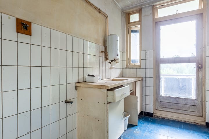 Photo 14 of Wijnmalenstraat 73