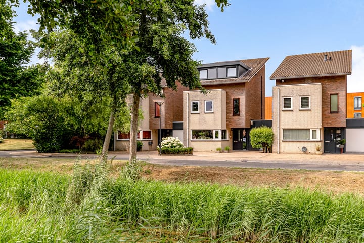 Foto 1 van Burgvliet 113