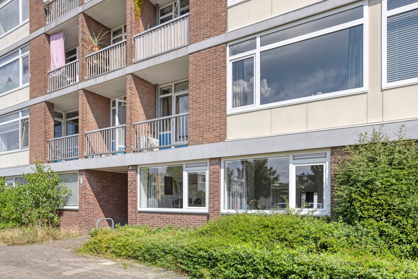 Foto 25 van Röntgenstraat 23