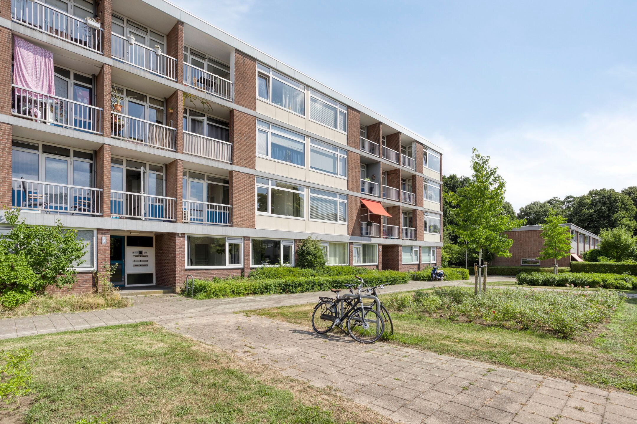 Foto 27 van Röntgenstraat 23