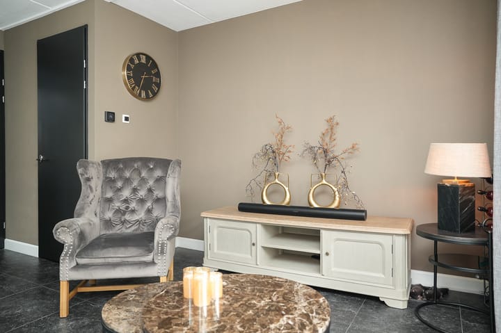 Foto 11 van J van Damstraat 2